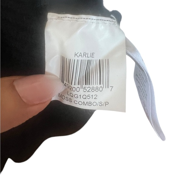 BCBG MaxAzria Sweater β Karlie, Gray & Black | Size Small - Picture 9 of 9